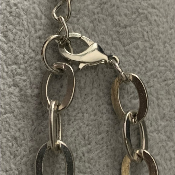 Beautiful beaded necklace. Approx. 10” long - Picture 5 of 6